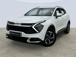 Deluxe white (hw2) Usado 2024 Kia Sportage 2 SUV | 33.195 € (Precio justo)