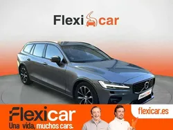 Verde Usado 2021 Volvo V60 Momentum Familiar | 23.890 €