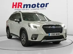 Blanco Usado 2023 Subaru Forester SUV | 27.990 € (Precio justo)