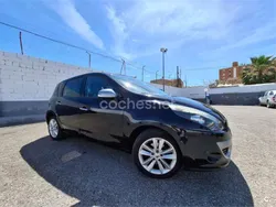 Negro Usado 2011 Renault Scénic III Monovolumen | 4900 € (Super precio)