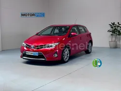 Granate Usado 2013 Toyota Auris Hybrid Active Berlina | 10.990 € (Precio justo)