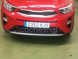 Granate Usado 2018 Kia Stonic SUV | 10.500 € (Buen precio)