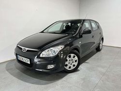 Negro Usado 2008 Hyundai i30 Comfort Utilitario | 6299 € (Caro)