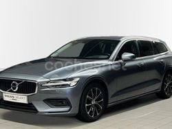 Gris / plata Usado 2019 Volvo V60 Momentum Familiar | 23.900 € (Precio justo)