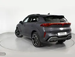 Gris Usado 2025 Cupra Terramar SUV | 39.000 € (Buen precio)