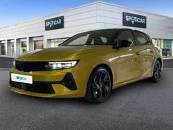 Amarillo Usado 2023 Opel Astra S Berlina | 23.800 € (Buen precio)