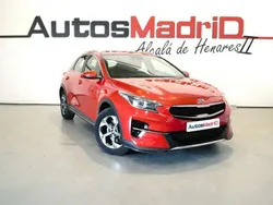Rojo Usado 2021 Kia XCeed SUV | 15.990 € (Precio justo)