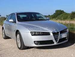 Gris / plata Usado 2005 Alfa Romeo 159 Berlina | 5800 € (Un poco caro)