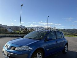 Azul Usado 2005 Renault Mégane II Dynamique Berlina | 2500 € (Precio justo)
