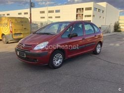 Rojo Usado 2010 Citroën Xsara Picasso Exclusive Monovolumen | 2700 € (Buen precio)