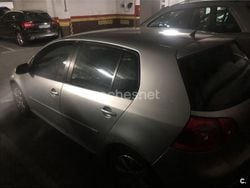 Gris / plata Usado 2006 VW Golf V Highline Berlina | 3100 € (Buen precio)