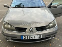 Gris / plata Usado 2006 Renault Laguna II Authentique Berlina | 2800 € (Precio justo)