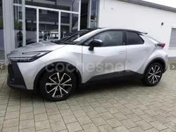 Rojo Usado 2024 Toyota C-HR Advance SUV | 27.995 € (Precio justo)