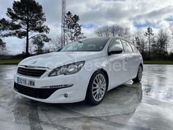 Blanco Usado 2017 Peugeot 308 Active Familiar | 7999 €