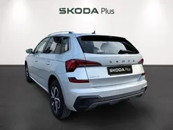 Gris plata Usado 2024 Skoda Kamiq Selection SUV | 22.835 € (Precio justo)