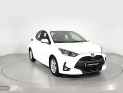 Blanco Usado 2022 Toyota Yaris Hybrid Business Edition Berlina | 19.300 € (Precio justo)