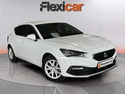 Blanco Usado 2025 Seat Leon FR Berlina | 24.290 € (Buen precio)