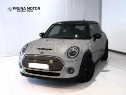 Gris Usado 2020 Mini Cooper SE Utilitario | 18.900 € (Un poco caro)