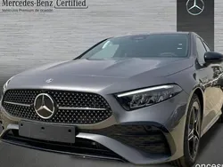 Gris Nuevo 2025 Mercedes A200 Berlina | 38.490 € (Precio justo)
