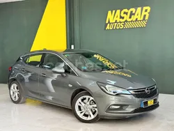 Gris Usado 2017 Opel Astra Excellence Berlina | 13.900 € (Un poco caro)