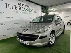 Gris / plata Usado 2007 Peugeot 207 Berlina | 4399 € (Precio justo)