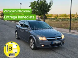 Gris / plata Usado 2006 Opel Astra Sport Berlina | 3999 € (Precio justo)