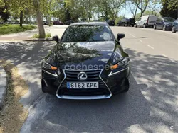 Negro Usado 2018 Lexus IS300h Business Edition Berlina | 11.980 €
