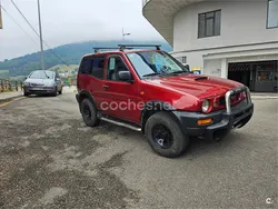 Granate Usado 2000 Nissan Terrano Comfort SUV | 6000 € (Buen precio)