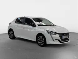 Blanco Usado 2023 Peugeot 208 Active Utilitario | 14.900 € (Precio justo)