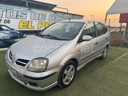 Gris / plata Usado 2003 Nissan Almera Tino Acenta Monovolumen | 2199 €