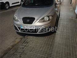 Gris / plata Usado 2011 Seat Altea XL Style Monovolumen | 1500 €