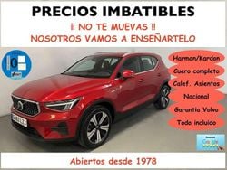 Rojo Usado 2022 Volvo XC40 Plus SUV | 31.900 € (Precio justo)