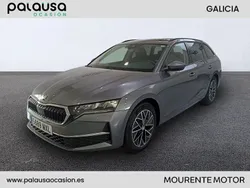 Gris / plata Usado 2024 Skoda Octavia Selection Familiar | 29.400 € (Precio justo)