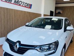 Blanco Usado 2020 Renault Mégane IV Business Berlina | 15.600 € (Un poco caro)