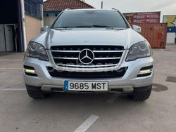 Gris / plata Usado 2010 Mercedes ML300 Edition SUV | 16.990 € (Buen precio)