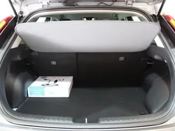 Verde Usado 2023 Kia Niro SUV | 30.750 € (Precio justo)