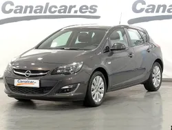 Gris Usado 2013 Opel Astra Selective Utilitario | 5925 € (Precio justo)