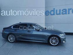 Gris / plata Usado 2022 BMW 320e Luxury Line Berlina | 28.500 € (Precio justo)