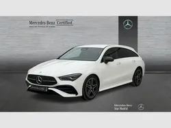Blanco polar Usado 2024 Mercedes CLA200 Shooting Brake AMG line Familiar | 36.990 € (Precio justo)
