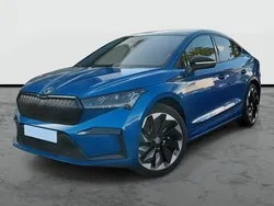 Azul race metalizado Usado 2025 Skoda Enyaq iV SportLine SUV | 40.990 € (Buen precio)