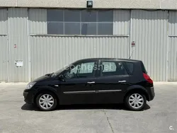 Negro Usado 2007 Renault Scénic II Dynamique Monovolumen | 3799 € (Precio justo)