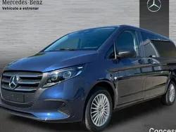 Azul Nuevo 2025 Mercedes Vito Monovolumen | 65.000 €
