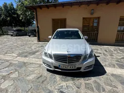 Gris / plata Usado 2012 Mercedes E300 Elegance Berlina | 14.900 € (Precio justo)