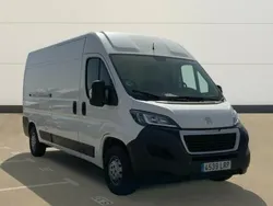 Usado 2021 Peugeot Boxer Van | 16.446 € (Precio justo)