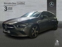 Gris montaña Usado 2023 Mercedes CLA200 Shooting Brake Familiar | 34.896 € (Precio justo)