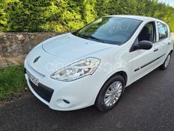 Blanco Usado 2014 Renault Clio IV Dynamique Berlina | 5999 € (Precio justo)
