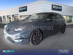 Gris Usado 2025 Kia Ceed Style Berlina | 22.850 € (Precio justo)