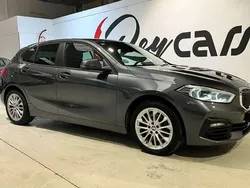 Gris Usado 2020 BMW 118 Utilitario | 23.990 € (Un poco caro)