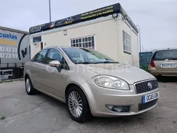 Gris / plata Usado 2008 Fiat Linea Dynamic Berlina | 3499 € (Precio justo)