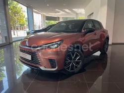 Rosa Nuevo 2025 Lexus LBX SUV | 35.900 € (Buen precio)